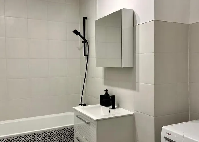 Oomph Center Well Designed With Balcony Warsaw