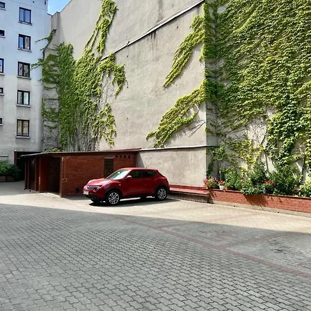 Oomph Center Well Designed With Balcony