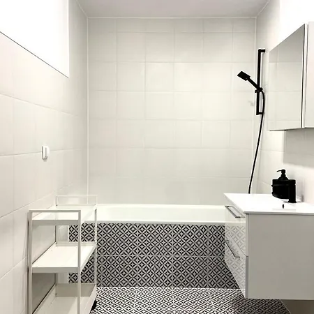 Oomph Center Well Designed With Balcony *